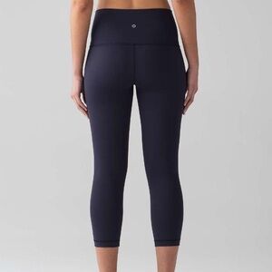 Lululemon navy blue leggings size 6